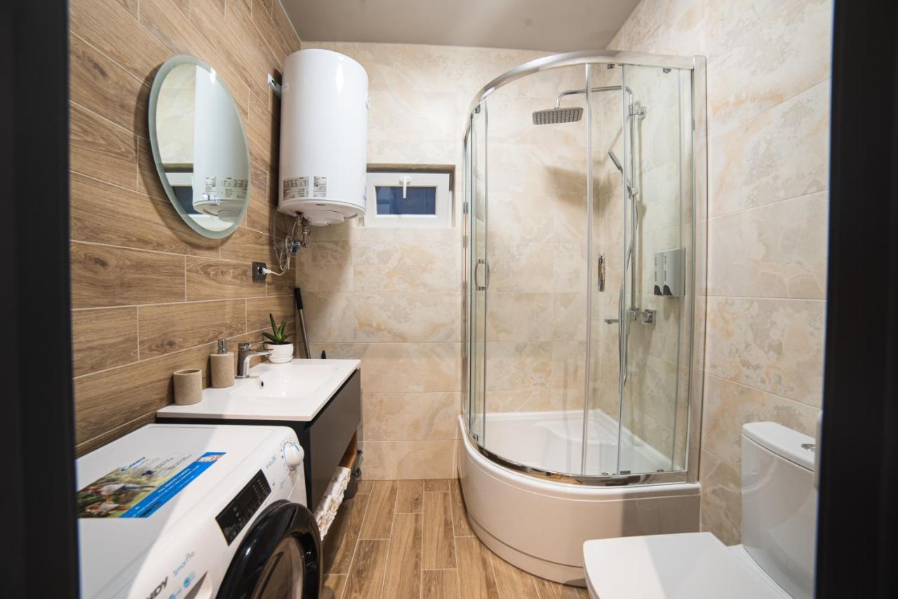 Luxury Apartments Petofi อุชโฮรอด ภายนอก รูปภาพ